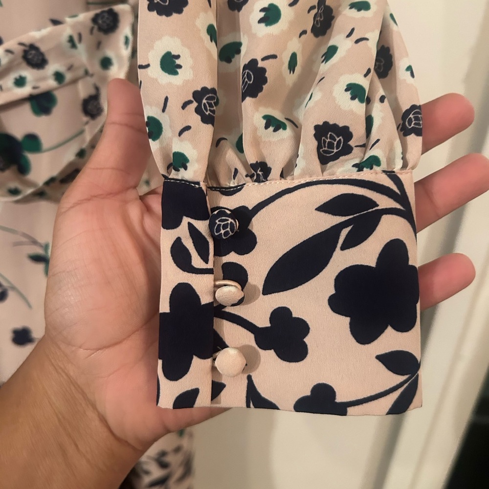 Boden Cream and Green Floral Long Sleeve Dress - Picture 7 of 7